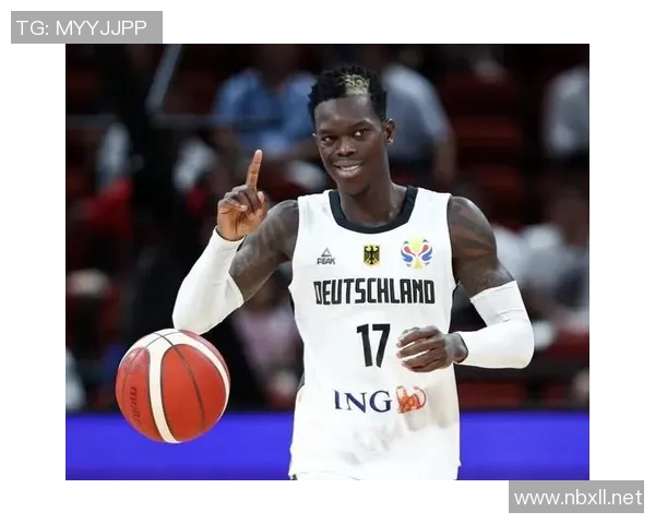 丹尼斯施罗德的篮球之路与未来展望：从新秀到联盟明星的成长历程