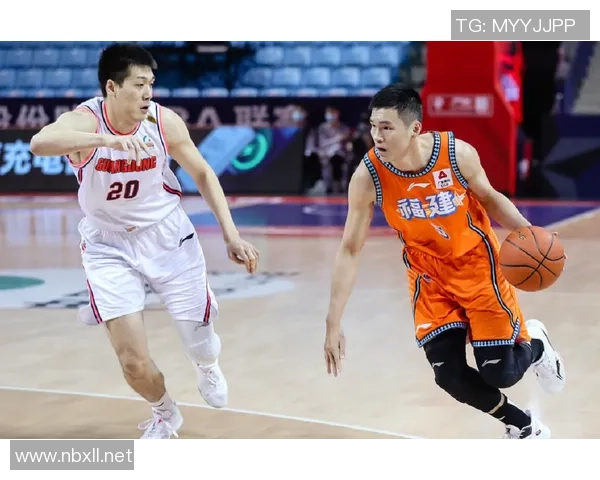 任骏飞领衔广东男篮再创辉煌展现青春力量与团队精神的完美结合