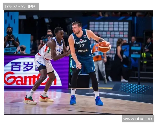 希腊男篮与冰岛男篮激战正酣谁能在比赛中笑到最后