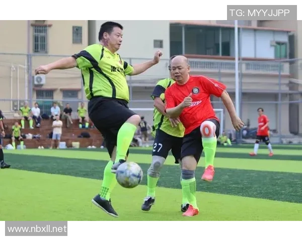 广西威壮与长沙的激烈对决展现足球魅力与团队精神的巅峰对抗