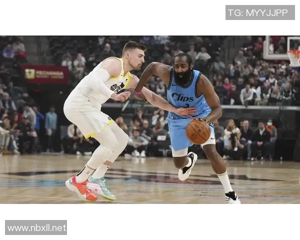 快船与爵士精彩对决视频回放全程回顾与精彩瞬间分析 快船与爵士精彩对决视频回放全程回顾与精彩瞬间分析